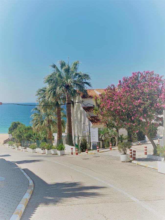 Appartement Oursea - Sea Front Fully Renewed 2021 à Albufeira Extérieur photo